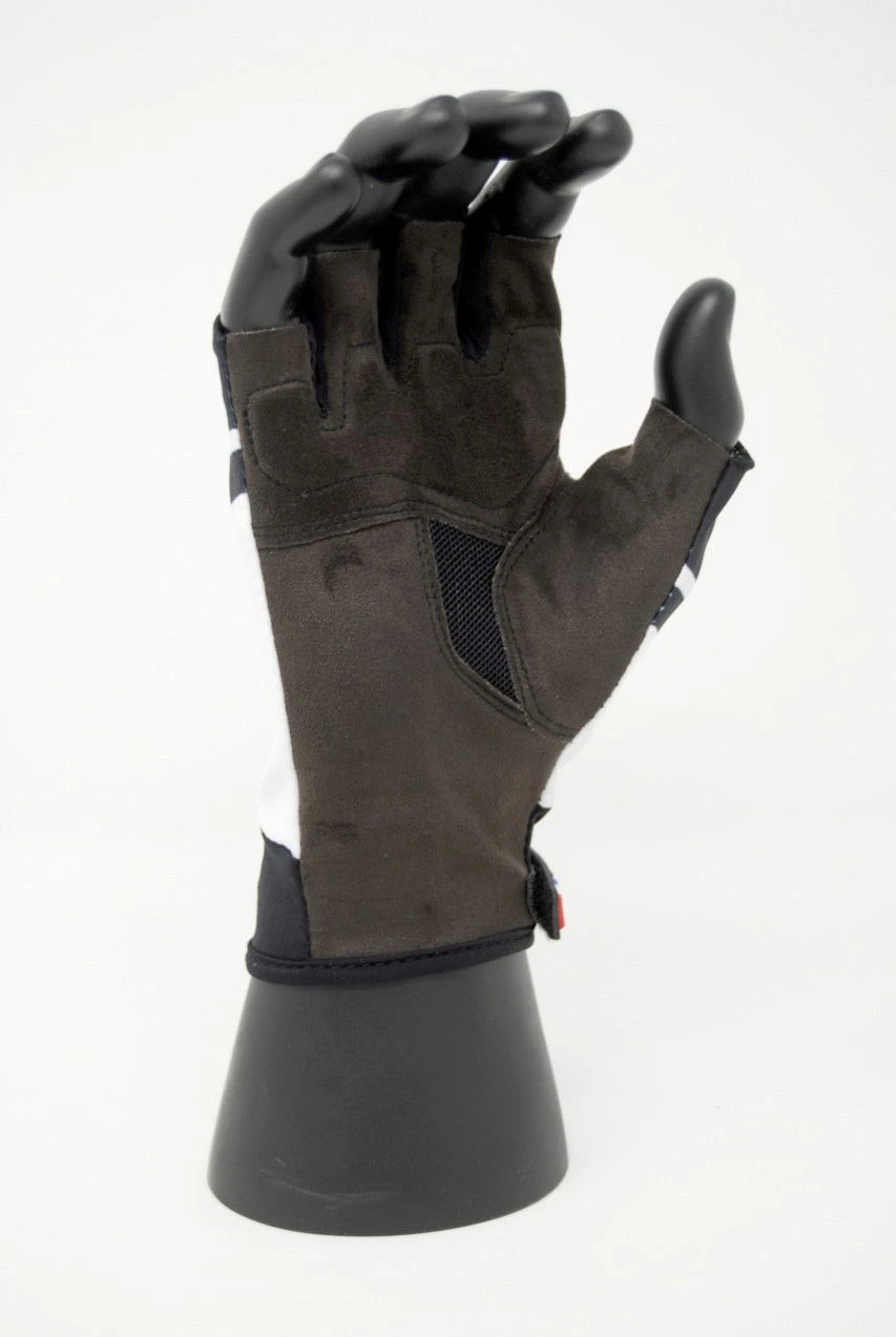 RAFA'L SHORT-R Summer Short Gloves Black & White 5 RAFA'L SHORT-R Summer Short Gloves Black & White - Image 3