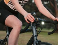 Knog PWR Road 700L Front Light Black -black-bearing Store 18199216040ec40168270.79730547