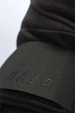Pair Of MAAP Apex Deep Winter Gloves Black -black-bearing Store 216896961924323527439.44596629