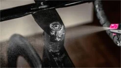 Spray Muc-Off Anti-Perspiration Protection 300ml -black-bearing Store 5cb71beeb5fc1